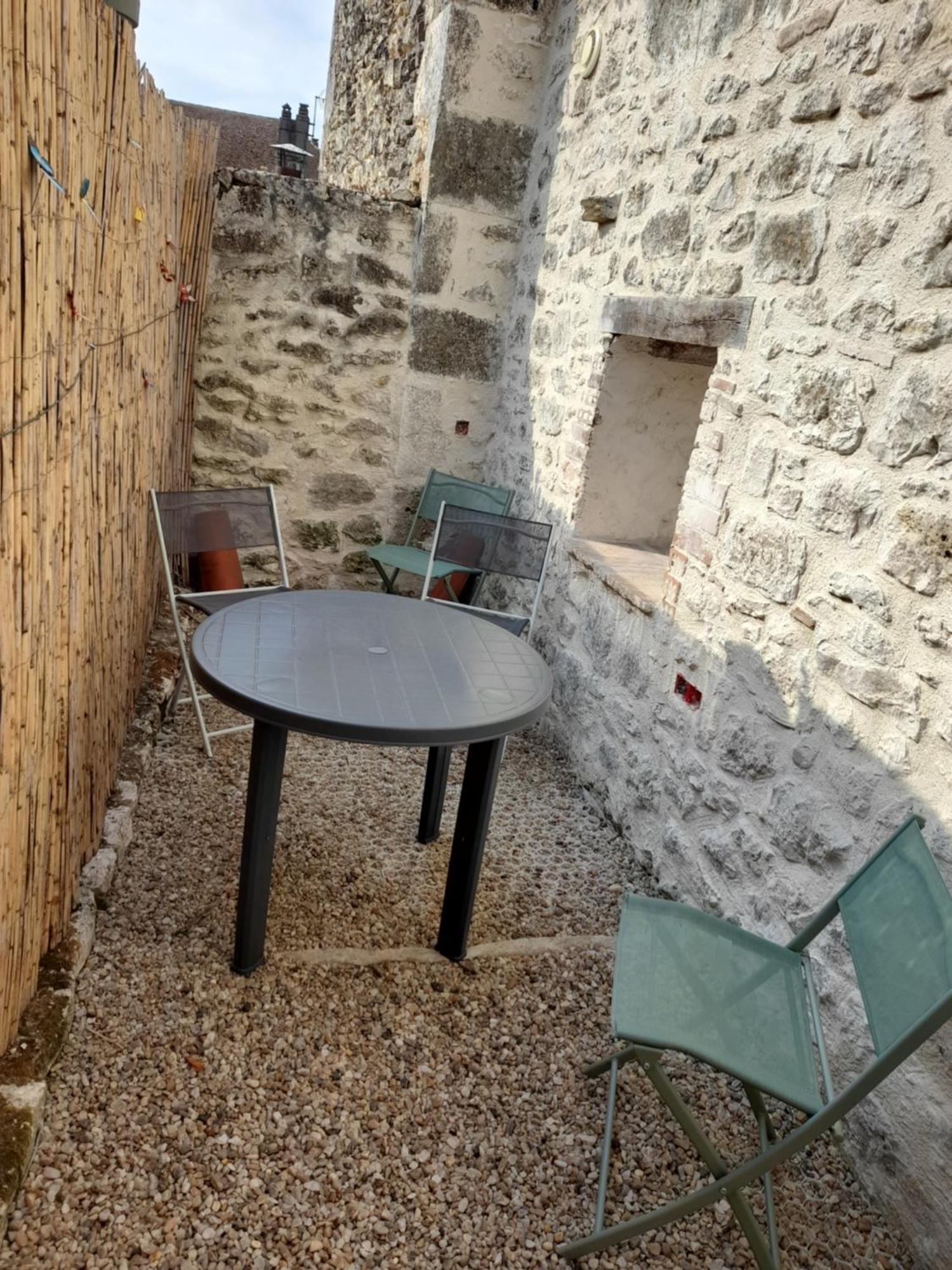 Gite De La Tour Montcuq Extérieur photo